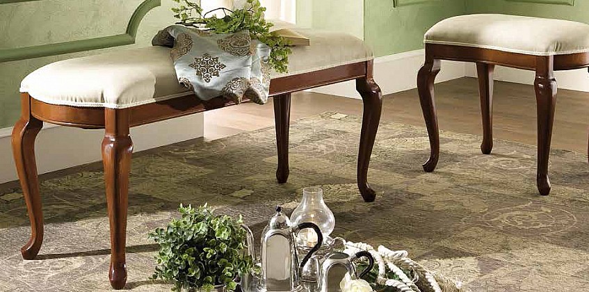 Ταμπουρέ TORRIANI σε φινίρισμα καρυδιάς (TORI) Ταμπουρέ TORRIANI σε φινίρισμα καρυδιάς (TORI)