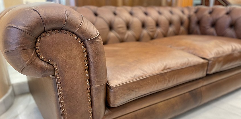 Chesterfield Gymnasium 240 cm light brown matt Chesterfield Gymnasium 240 cm light brown matt