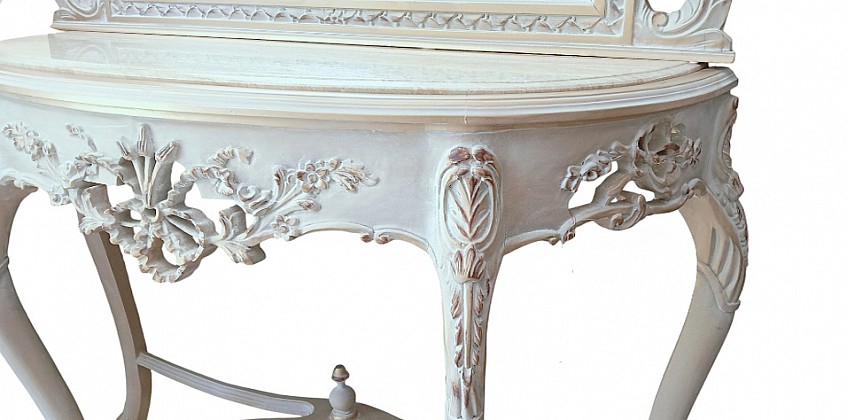 Ροκοκό κονσόλα με Σκαλίσματα & Πατίνα (0002) Louis XV Style Ροκοκό κονσόλα με Σκαλίσματα & Πατίνα (0002) Louis XV Style