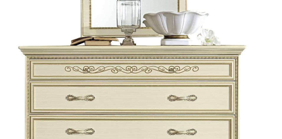 Lindenwood best sale white dresser