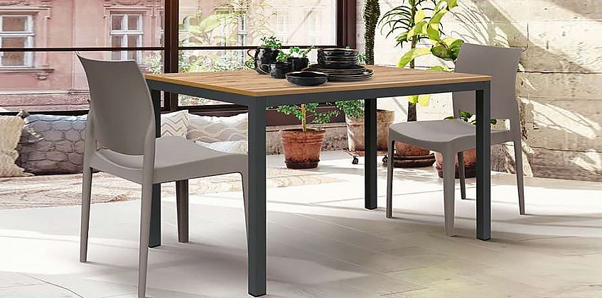 Τραπέζι εστίασης μεταλλικό 110X68X75Y (2099) Τραπέζι εστίασης μεταλλικό 110X68X75Y (2099)