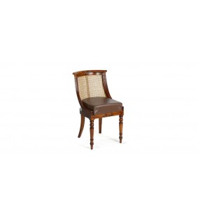 Καρέκλα με ψάθα (322K)