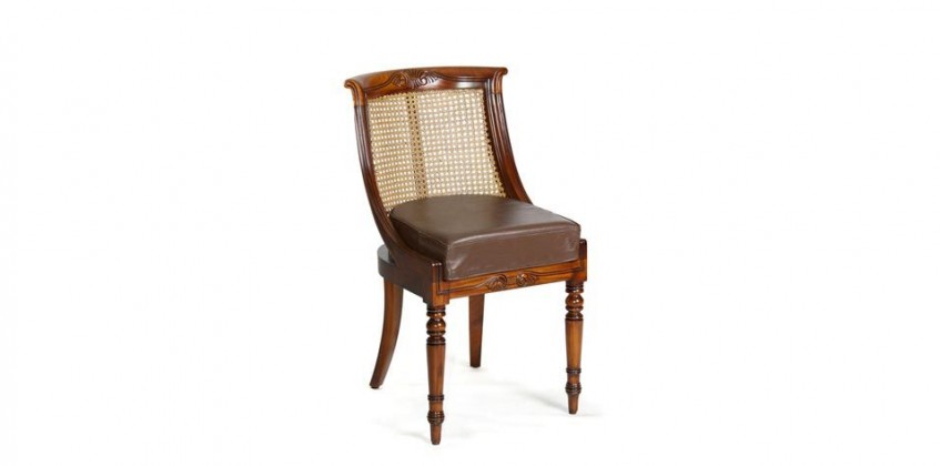Καρέκλα με ψάθα (322K)