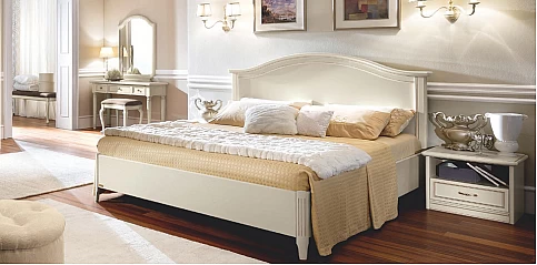 Κρεβάτι υπέρδιπλο σε λευκή πατίνα NOSTALGIA (GEND2) ΕΚΘΕΣΙΑΚΟ