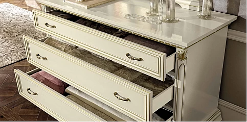 Κρεβάτι διπλό σε λευκή πατίνα Ιταλικό (TREA) (160Χ200) ΣΕΤ ΕΚΘΕΣΙΑΚΟ