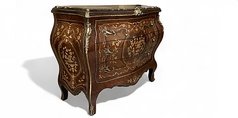 Kομότα Zeer μεγάλη (1037)