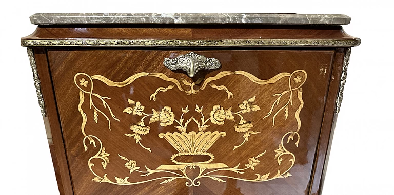 Παπουτσοθήκη-έπιπλο με καθρέφτη κλασικό (1001) ΠΑΠΟΥΤΣΟΘΗΚΗ Παπουτσοθήκη-έπιπλο με καθρέφτη κλασικό (1001) ΠΑΠΟΥΤΣΟΘΗΚΗ