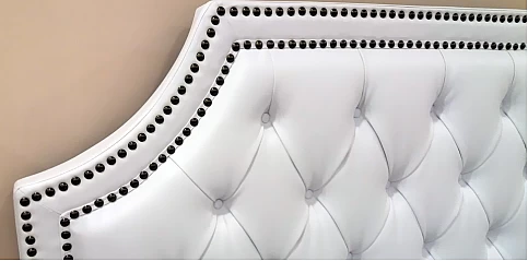 Κρεβάτι διπλό λευκό με καπιτονέ κεφαλάρι και ανατομική βάση (K110) (160Χ200)