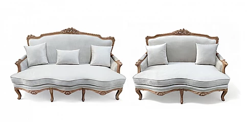 Σετ Καθιστικού Louis XV με Ξυλόγλυπτα Μοτίβα – Έπιπλα Εποχής (ME05,MI05)