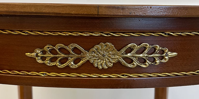 Τραπεζάκι κλασικό λάμπας (0009) ΤΡΑΠΕΖΑΚΙΑ ΛΑΜΠΑΣ Louis XV