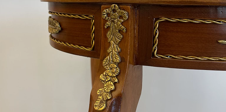 Τραπεζάκι κλασικό λάμπας (0009) ΤΡΑΠΕΖΑΚΙΑ ΛΑΜΠΑΣ Louis XV