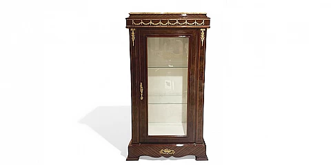 Βιτρίνα κλασική Λουί Κένζ (1503) Βιτρίνα κλασική Λουί Κένζ (1503)