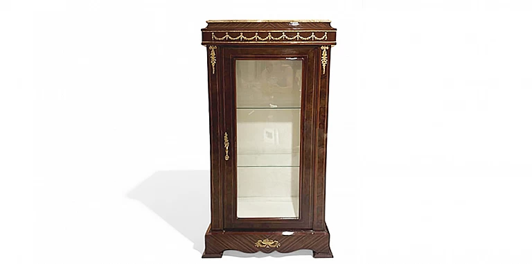Βιτρίνα κλασική Λουί Κένζ (1503) ΒΙΤΡΙΝΕΣ ΚΛΑΣΙΚΕΣ LOUIS XV Βιτρίνα κλασική Λουί Κένζ (1503) ΒΙΤΡΙΝΕΣ ΚΛΑΣΙΚΕΣ LOUIS XV