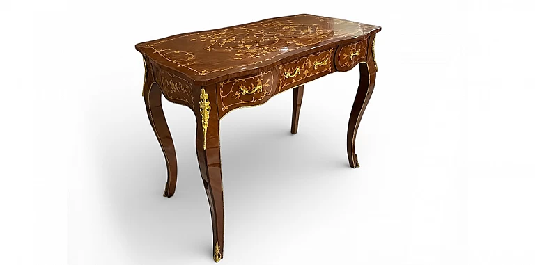 Κλασικό Γραφείο Louis XV με Μαρκετερί & Κυρτά Πόδια – Γαλλικό Στυλ (1511)