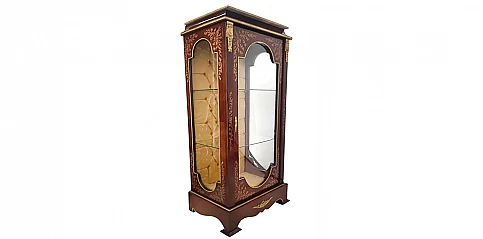 Κλασική βιτρίνα με μάρμαρο Λουί Κένζ (1505) Κλασική βιτρίνα με μάρμαρο Λουί Κένζ (1505)