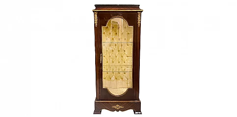 Κλασική βιτρίνα με μάρμαρο Λουί Κένζ (1505L) Κλασική βιτρίνα με μάρμαρο Λουί Κένζ (1505L)