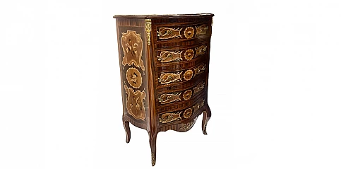 Συρταριέρα Louis Quinze με Καμπύλες Γραμμές και Μπρονζέ Λεπτομέρειες (1022)