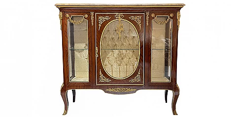 Κλασική βιτρίνα με μάρμαρο Λουί Κένζ (1507)