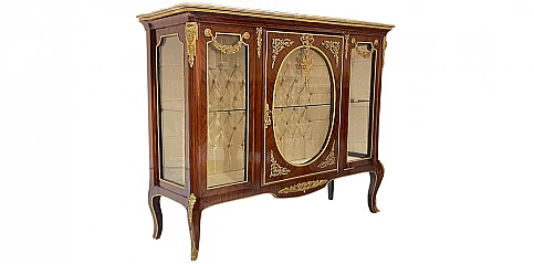 Κλασική βιτρίνα με μάρμαρο Λουί Κένζ (1507)