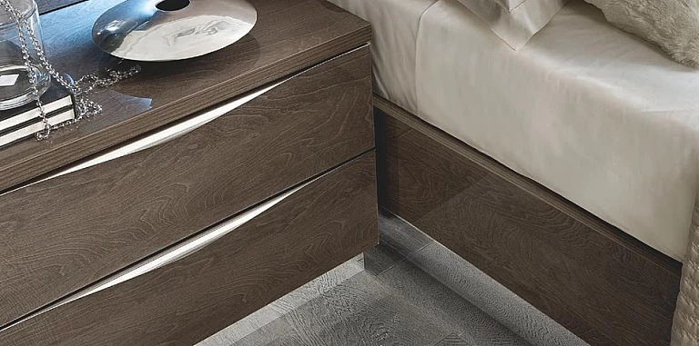 Κομοδίνο κρεβατοκάμαρας γκρι PLATINUM (PLAT) ΚΟΜΟΔΙΝΑ Κομοδίνο κρεβατοκάμαρας γκρι PLATINUM (PLAT) ΚΟΜΟΔΙΝΑ