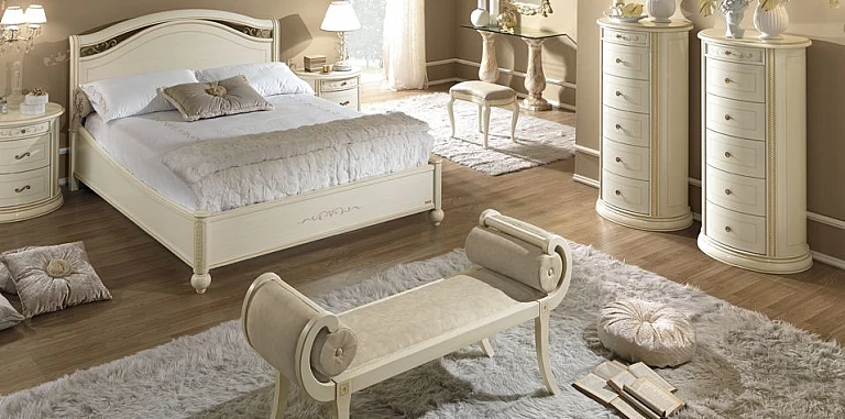 Ανάκλινδρο υπνοδωματίου εκρού πατίνα (SIENA) ΤΑΜΠΟΥΡΕ ΣΚΑΜΠΟ 