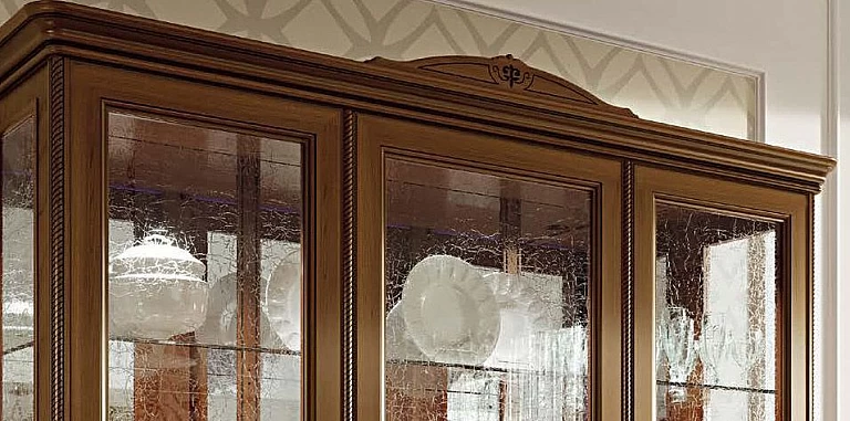 Επιπρόσθετο γείσο προσόψεως κορώνα (FANT) φινίρισμα καρυδιάς 