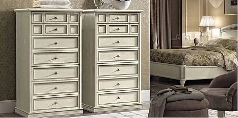 Συρταριέρα ψηλή σε λευκή πατίνα NOSTALGIA (NOSA)