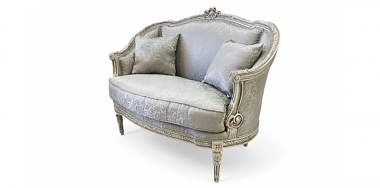 Διθέσιος Καναπές με Σκάλισμα σε Λευκ΄ή Πατίνα εποχής Λουί Κένζ (A016A)- ΣΑΛΟΝΑΚΙ Louis XV