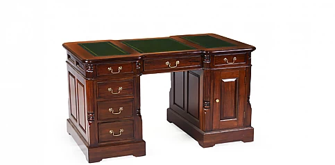 Γραφείο Αγγλίας με top σε πράσινο δέρμα και χρυσοτυπίες (150P) Γραφείο Αγγλίας με top σε πράσινο δέρμα και χρυσοτυπίες (150P)