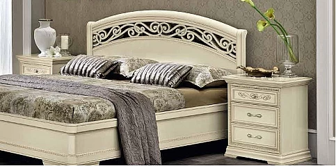 Κομοδίνο 3 συρτάρια εκρού πατίνα TORRIANI (TORA)