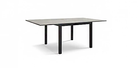 Τραπέζι τετράγωνο επεκτεινόμενο εστίασης (1851)