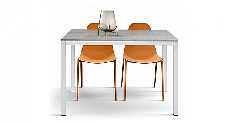 Τραπέζι εστίασης μεταλλικό 110X68X75Y (2103)