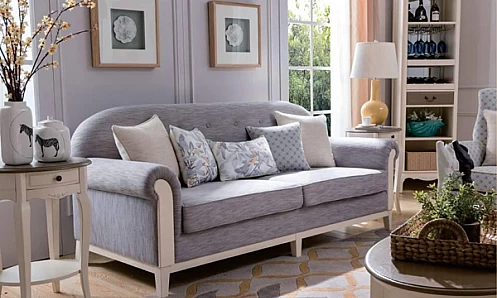 Μεγάλη λειτουργικότητα σε μικρό σαλόνι