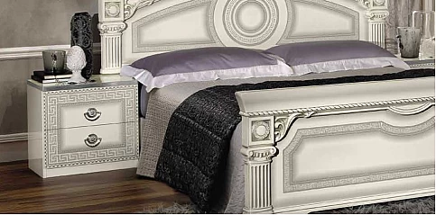 Κομοδίνο σε λευκό-ασημί AIDA (AWHS)