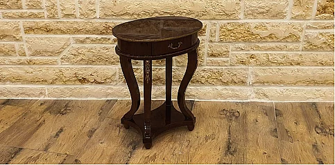 Οβάλ τραπεζάκι πλαϊνό (1071)