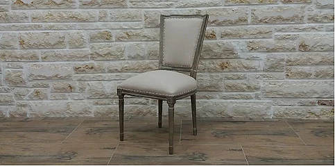 Καρέκλα ντεκαπέ (E696)