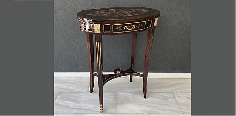 Τραπεζάκι οβάλ με μαρκετερί (1084)