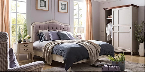 Κρεβάτι υπέρδιπλο καπιτονέ σε πατίνα ξυλόγλυπτο (118P) (180Χ200)