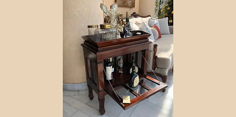 Μπαράκι με δίσκο (H028) ΜΠΑΡΑΚΙ ΕΠΙΠΛΟ