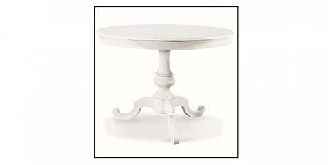 Ροτόντα ανοιγόμενη σε λευκή λάκα (1453)