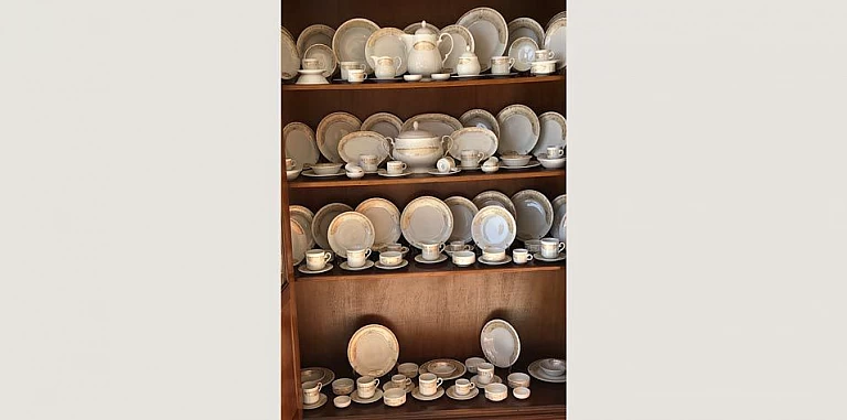 Σερβίτσιο 128 τεμαχίων (0018)- ΣΕΡΒΙΤΣΙΑ ΠΙΑΤΩΝ & ΣΕΤ ΤΣΑΙ