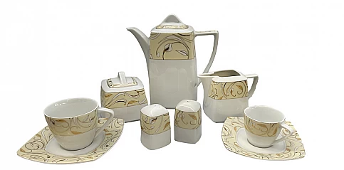 Σερβίτσιο φαγητού (0001)