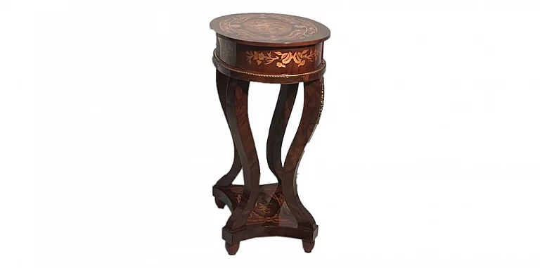 Οβάλ τραπεζάκι λάμπας (1091) ΤΡΑΠΕΖΑΚΙΑ ΛΑΜΠΑΣ Louis XV Οβάλ τραπεζάκι λάμπας (1091) ΤΡΑΠΕΖΑΚΙΑ ΛΑΜΠΑΣ Louis XV