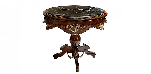 Έπιπλο Εποχής: Πλαινό Τραπεζάκι Louis Quinze με Καμπυλωτές Λεπτομέρειες με μάρμαρο (1006) RAM