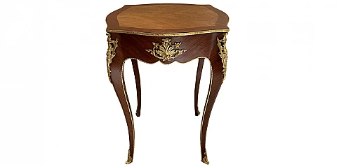 Βοηθητικό τραπεζάκι σαλονιού ψηλό (1525Π)